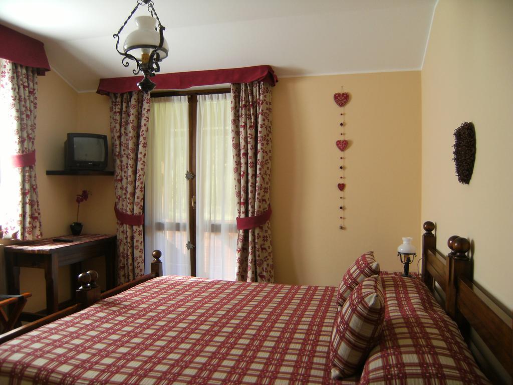 Albergo Thurwieser Santa Caterina Valfurva Kültér fotó