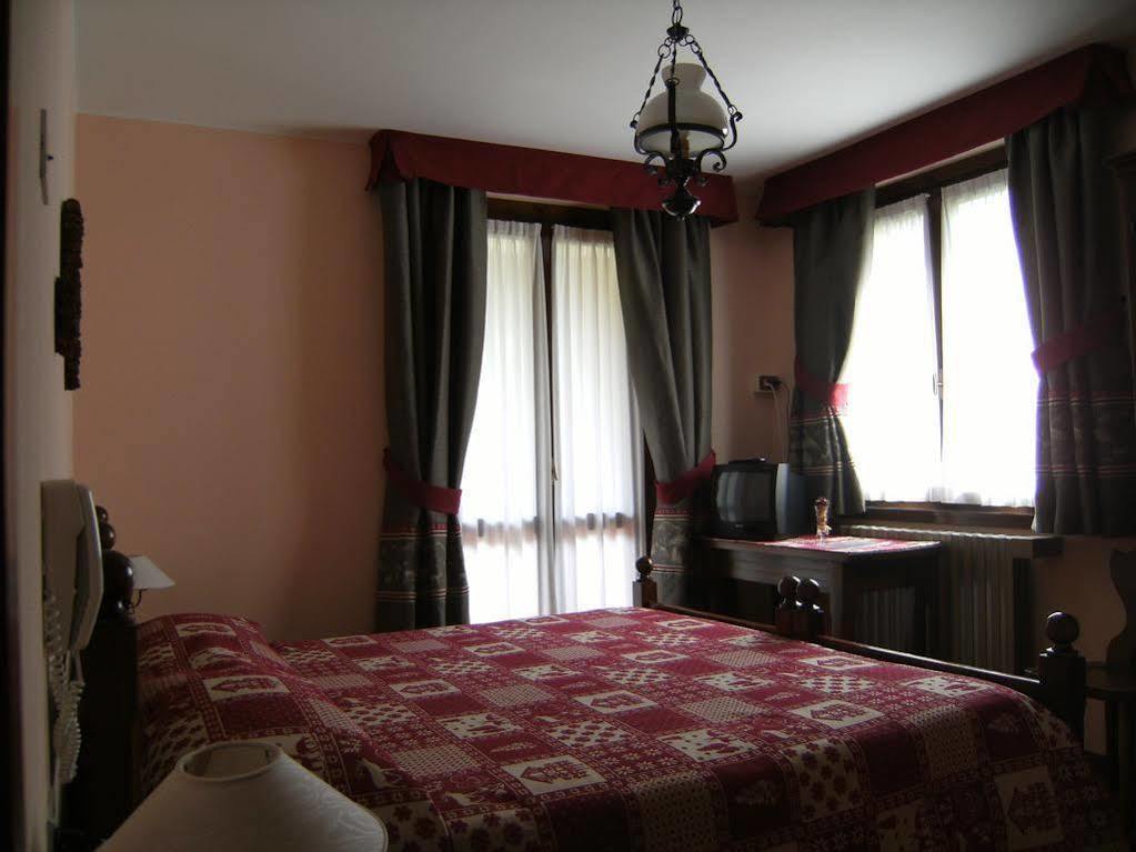 Albergo Thurwieser Santa Caterina Valfurva Kültér fotó
